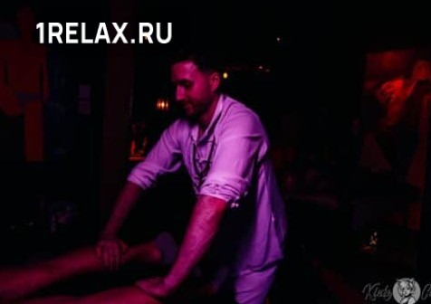   ,  Ladies massage  2