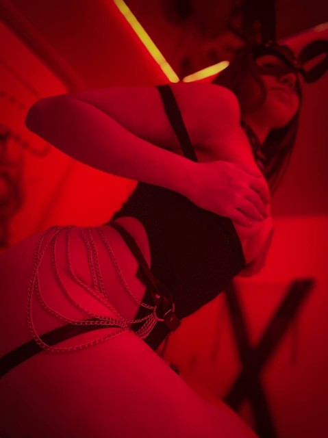   ,  Baron Club