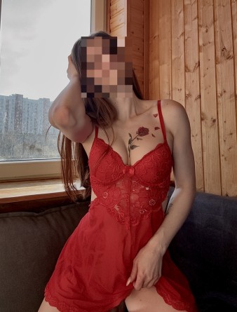 Девушка массажистка Валерия, салон Виктория