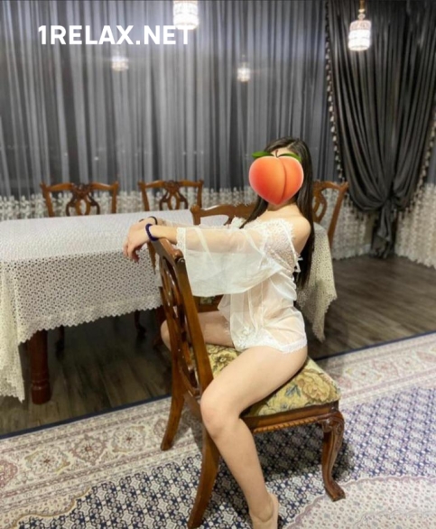 Девушка массажистка Карина, салон Частный мастер Карина фото №1