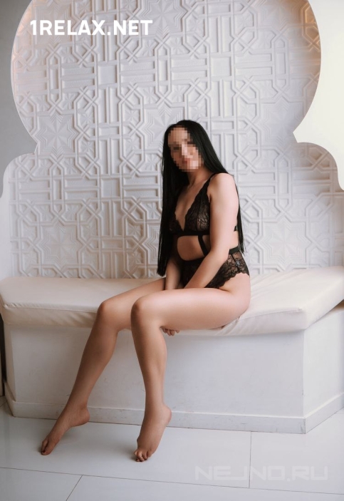 Девушка массажистка Марго, салон Делонж фото №3