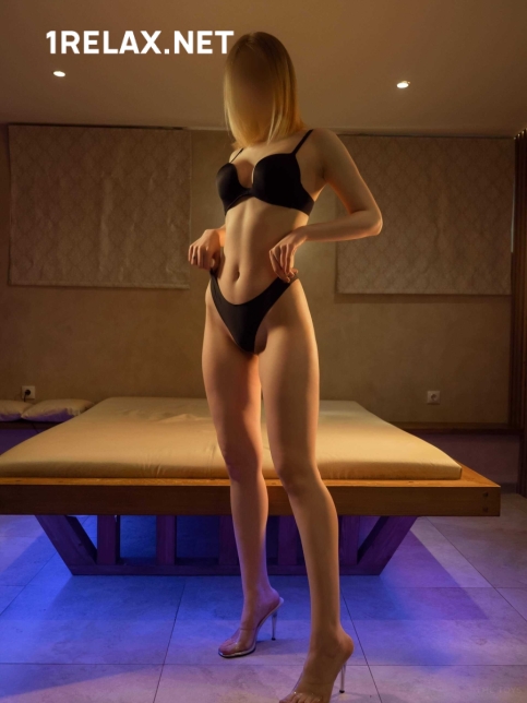 Девушка массажистка Ева, салон The Toys фото №2