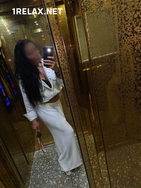 Девушка массажистка Анастасия, салон Анастасия фото №10