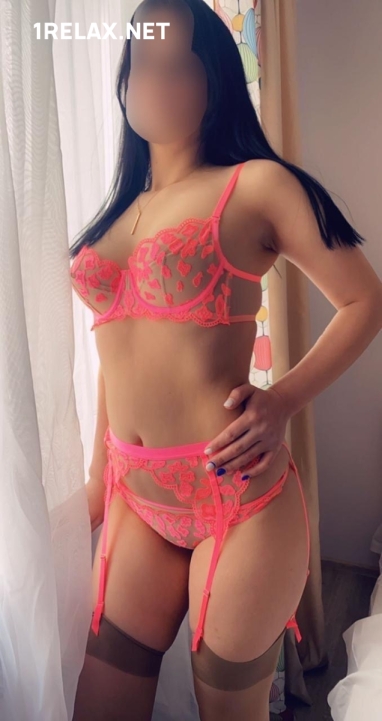 Девушка массажистка Мия , салон Мия  фото №5