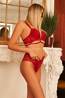 Девушка массажистка Варя, салон Relax massage фото №1