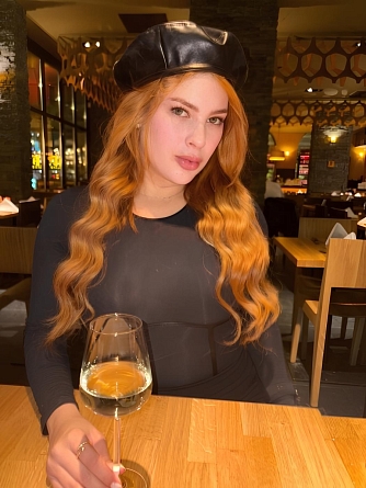 Девушка массажистка Алина, салон Арбат