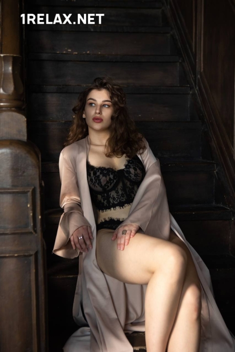 Девушка массажистка Алина, салон Алина фото №7