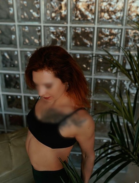 Девушка массажистка Анфиса, салон Chili